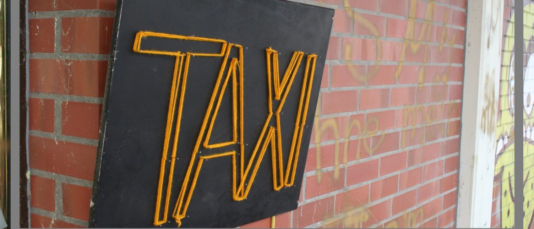 Zwischen Wollvelours und Zimtduftbaum I Prosanova Taxi