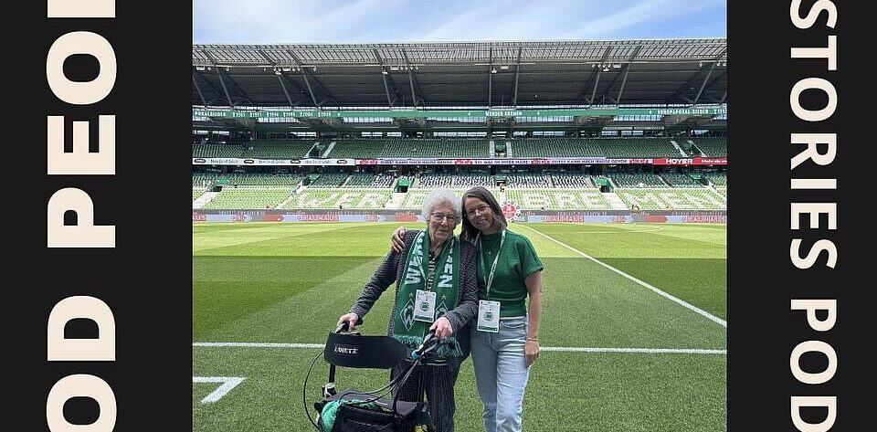 artwork 3000x3000 8 13: Meine Uroma ist TikTok-Star